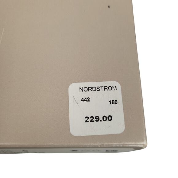 Amoena Essential Light 2S Size 10 Symmetrical Breast Form Prosthesis Mastectomy - Picture 3 of 7